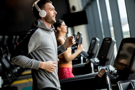 can you listen to audiobooks on apple music while exercising?